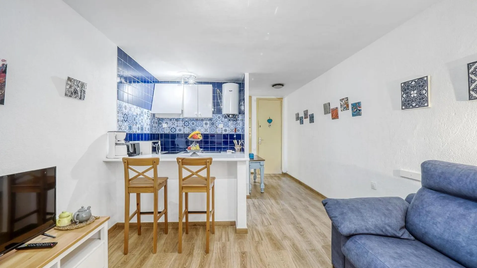 Apartment Studio Symar By Interhome Roses