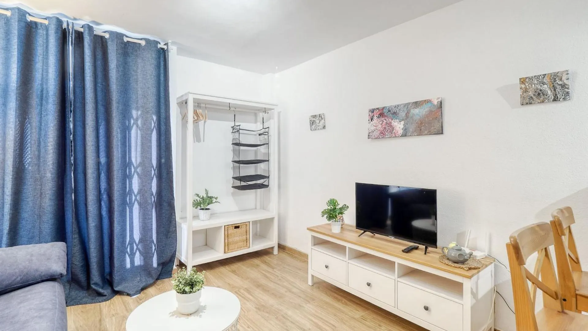 Studio Symar By Interhome Roses 0*,